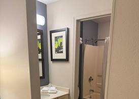 MainStay Suites Washington Dulles Airport 3