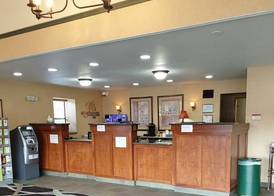 Lavissh Inn and Suites 3