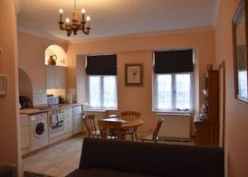The Orangery Apartment 4