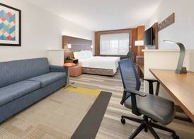 Holiday Inn Express & Suites MITCHELL by IHG 4