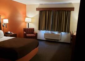 AmericInn by Wyndham Iron River 5