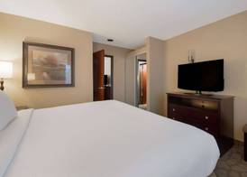 Best Western University Inn and Suites 4