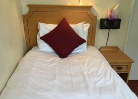 Nyton Hotel 5