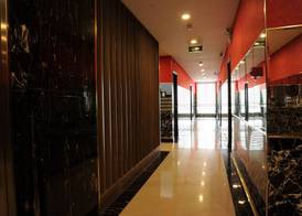 Zhotel 4