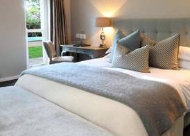 8A Grahamstown by The Oyster Collection 3