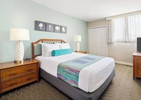 HEART of WAIKIKI,1BDRM,FREE PARKING, WIFI,NO RESORT FEES,YOUTUBE,NETFLIX ! 3