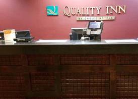 Quality Inn Alexandria 4