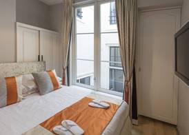 Dutch Masters Short Stay Apartments 4
