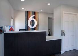 Motel 6 Arcata, CA - Cal Poly Humboldt 2