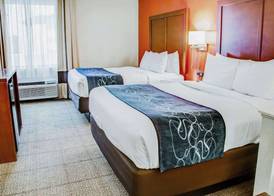Comfort Suites Tyler South 4