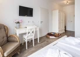 Hotel Pharisäerhof - DAS Hundehotel auf Nordstrand mit Restaurant und Café 4