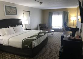 Quality Inn Vincennes 3
