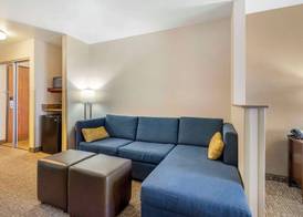 Comfort Inn & Suites Mitchell I-90 5