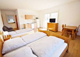 Seehaus Mamming - Hotel - Schlaffässer - Biergarten - Camping 2