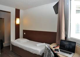 BHôtel De Caen 5