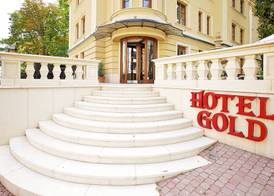 Gold Apartments 5