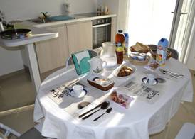 Attica B&B 5
