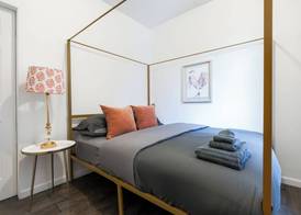 Elegant Harlem Suites 4