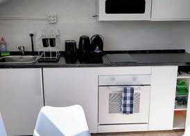 DG Rechts 40m 2-Zimmer Wohnung 4