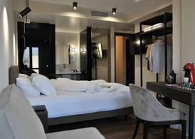 B4B Athens 365 3