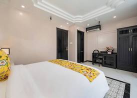 Old Town Hotel 5