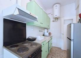 Comfortable Apt near Larissis Metro 5