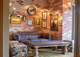 Busby Hotel 2