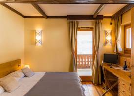 Shatush Hotel 5