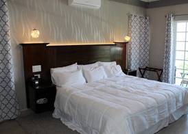 Barefoot Caye Caulker Hotel 4