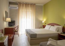 Hotel Riva Del Sole 4