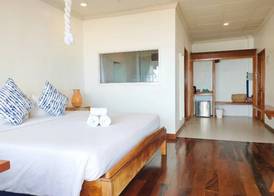 TwinBay Resort 3