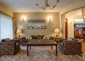 Mimosa Court Apartments 3