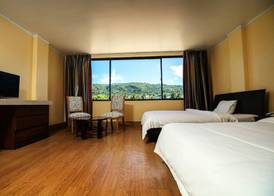 Gold Beach Hotel 5