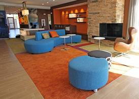 Fairfield Inn & Suites by Marriott London 3