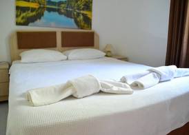 Paradise Garden Apartments 2
