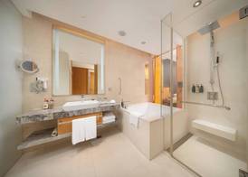 Crowne Plaza YANGZHOU by IHG 5