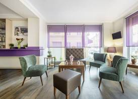 Royal Hotel Versailles 3