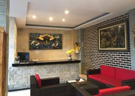 Oka's Guest House Canggu 2