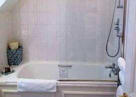 McKays Hotel 3