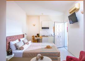 Irida Apartments by Estia 2