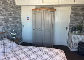 OYO Shore Surf Lodge 4
