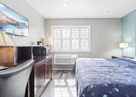 Travelers Inn Medford 3