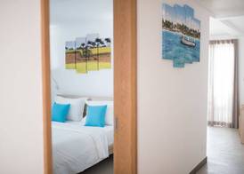 Toparadis Guest House 4
