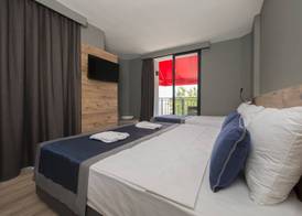 Pure Blanche Hotel 3