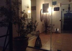 Akrotiri Hotel 4