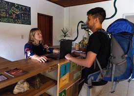 Nomades Riverside - Adventure Hostels & Coworking 4