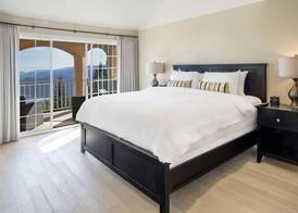 Villa Eyrie Resort 5