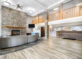 AmericInn by Wyndham Wausau 2