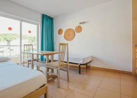 Hotel LLITERAS 5