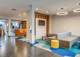 Microtel Inn & Suites by Wyndham Montgomery 4